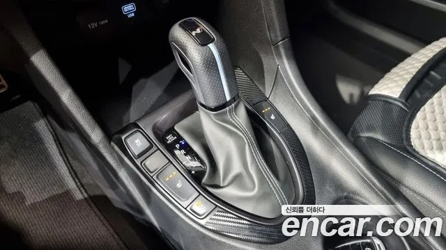 Hyundai Veloster (JS) id 2875451 из Кореи 19