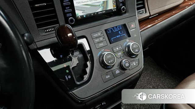 Toyota Sienna id 4543738 из Кореи 30