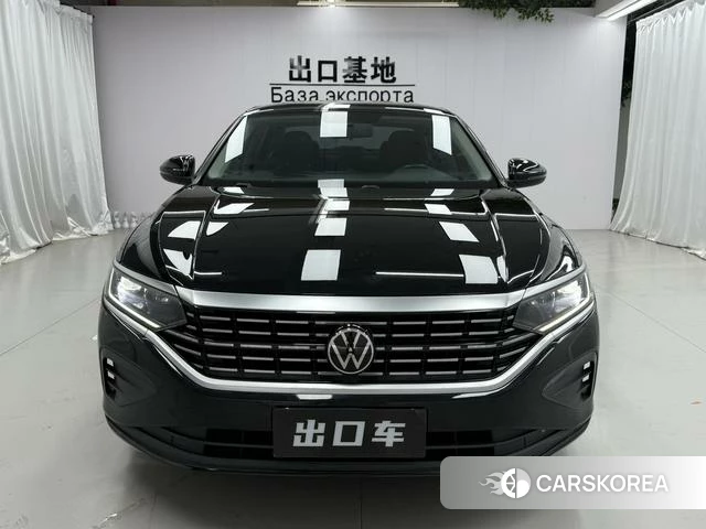 Volkswagen Passat id 4359415 из Китая 9