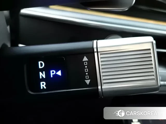 Hyundai Grandeur (GN7) id 2889488 из Кореи 19