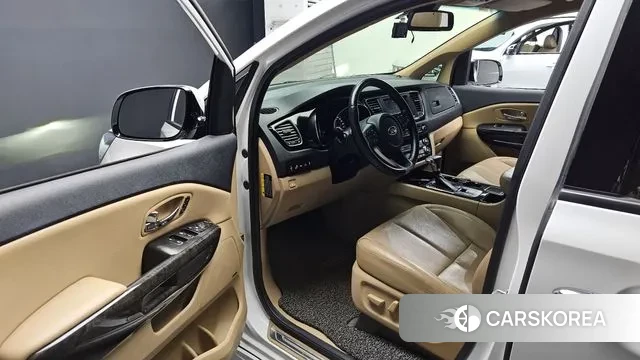 Kia The New Carnival id 3772807 из Кореи 19