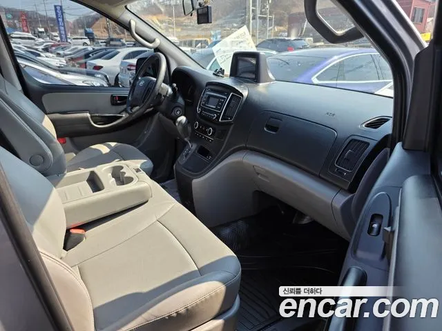 Hyundai The New Grand Starex id 2386461 из Кореи 16