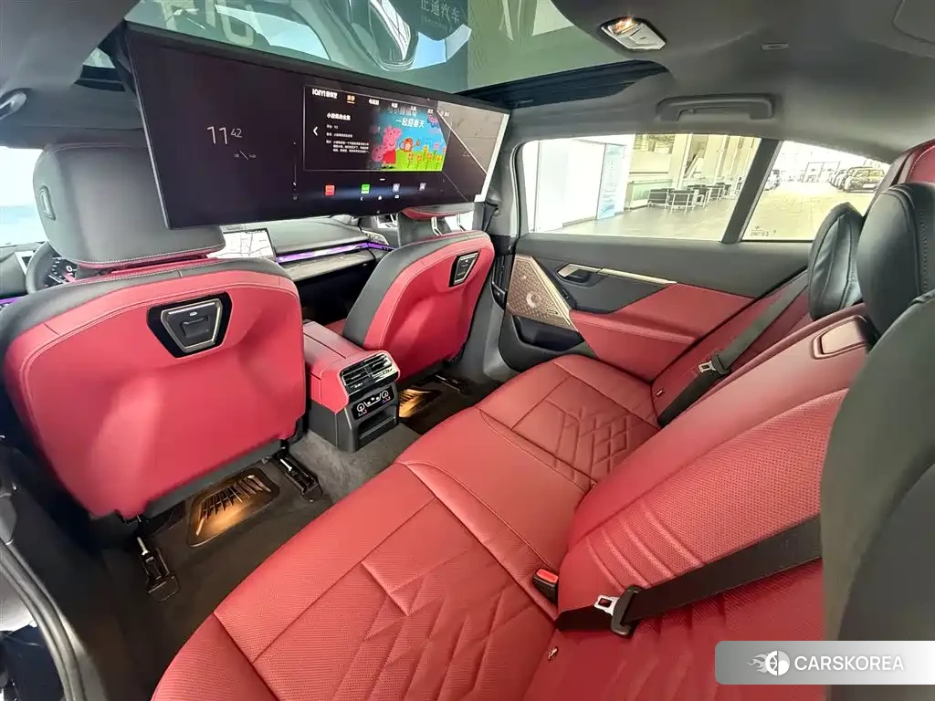 BMW 5 series id 4559612 из Китая 31