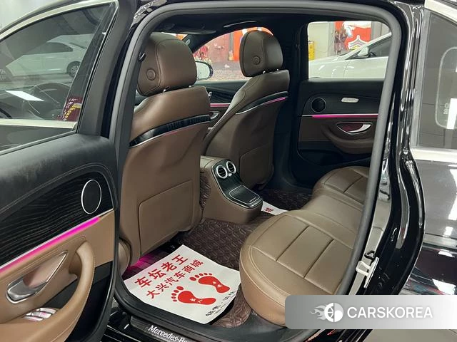 Mercedes-Benz E-class id 4260034 из Китая 12