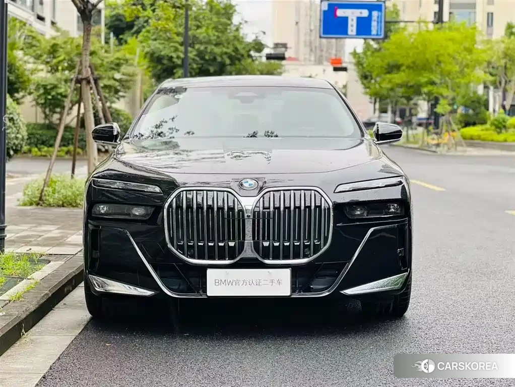BMW 7 series id 4559608 из Китая 22
