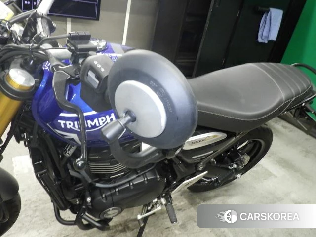 Triumph SPEED 400 id 3946671 из Японии 33