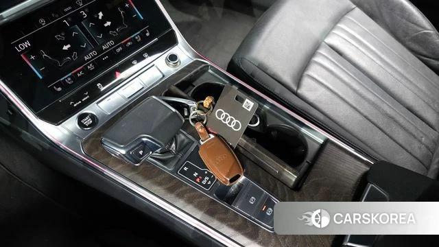 Audi A6 (C8) id 4388706 из Кореи 19
