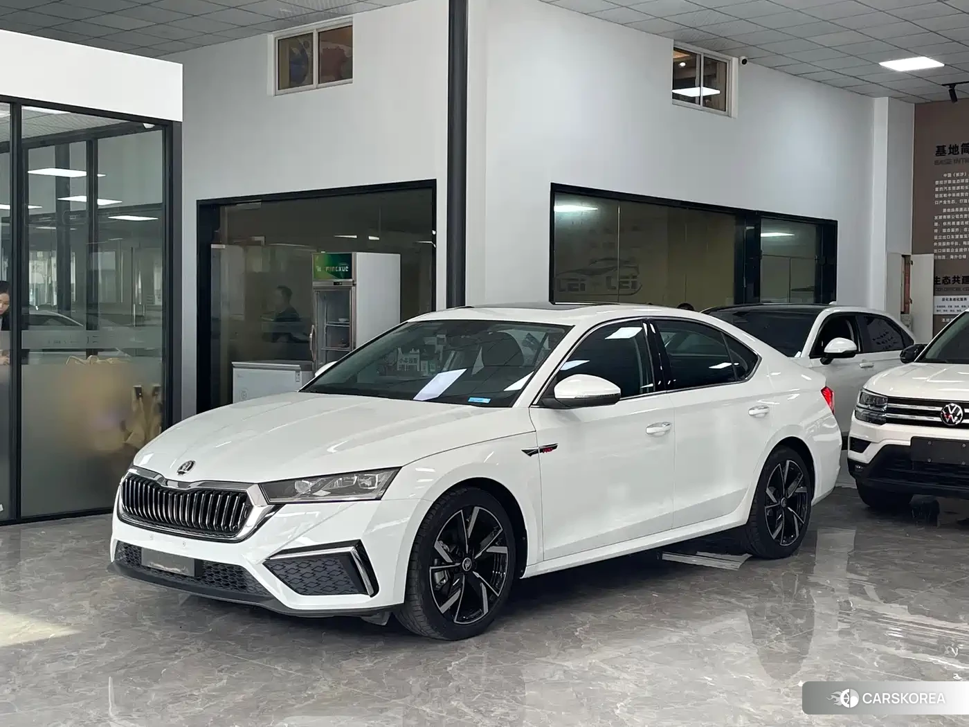 Skoda Octavia id 4659853 из Китая 15