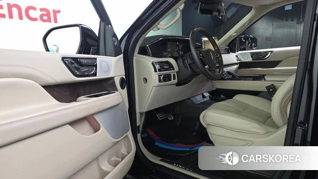 Lincoln Navigator 4th generation id 4619418 из Кореи 33