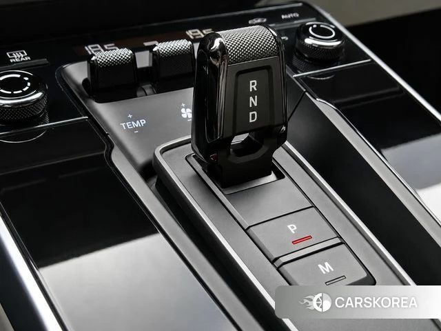 Porsche 911(992) id 4580723 из Кореи 19
