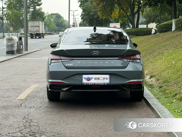 Hyundai Elantra id 4262265 из Китая 12