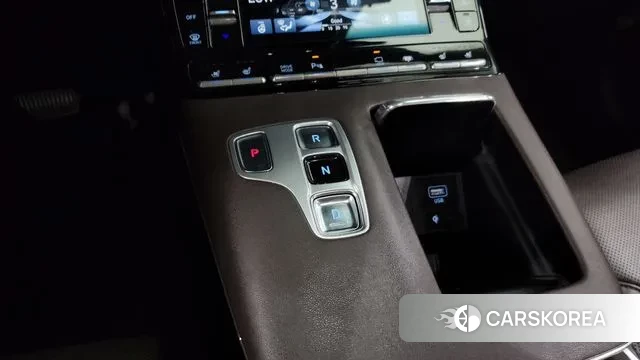 Hyundai The New Grandeur IG id 3060309 из Кореи 19