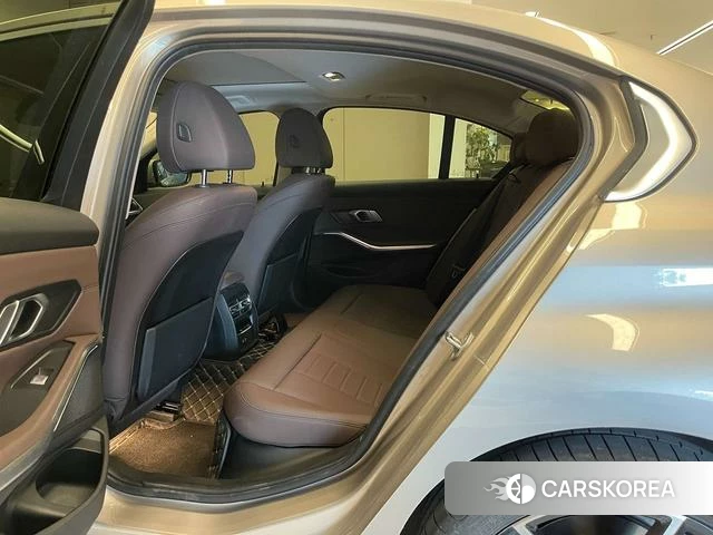 BMW 3 series id 4387292 из Китая 25