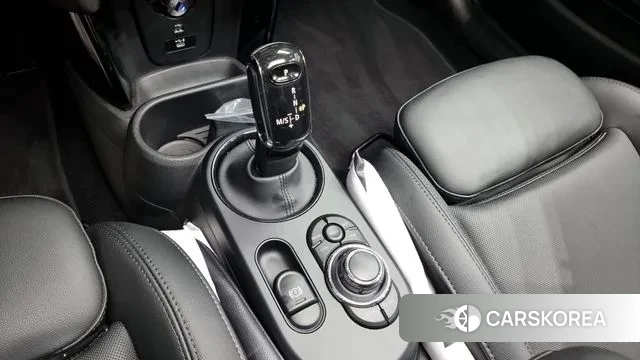 Mini Cooper S id 2959829 из Кореи 19