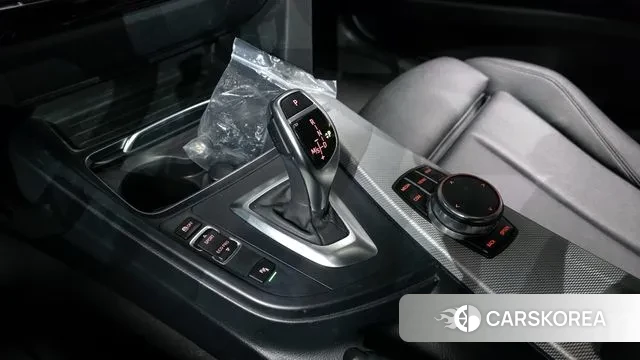 BMW 3 Series (F30) id 3789782 из Кореи 19