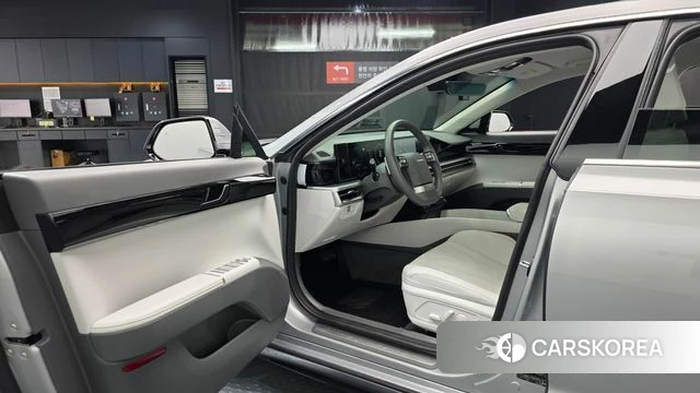 Hyundai Grandeur Hybrid (GN7) id 3933663 из Кореи 19