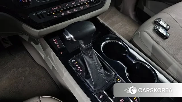 Kia The New Carnival id 2971175 из Кореи 19