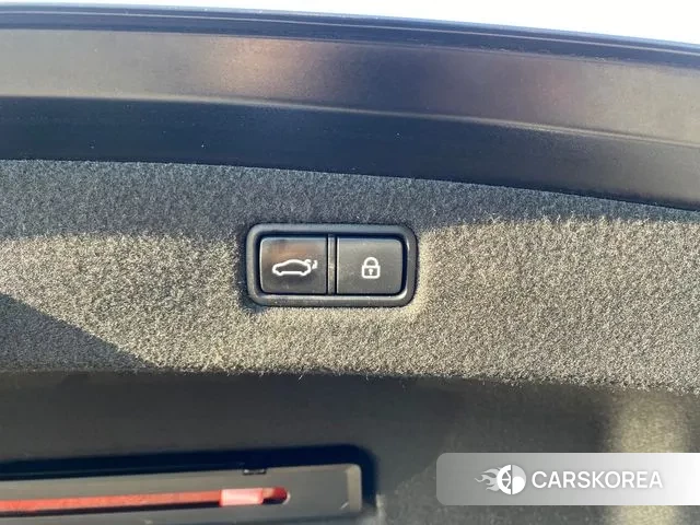 Genesis G90 id 3646989 из Кореи 19