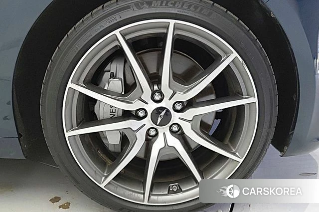 Genesis The New G70 id 4533777 из Кореи 19