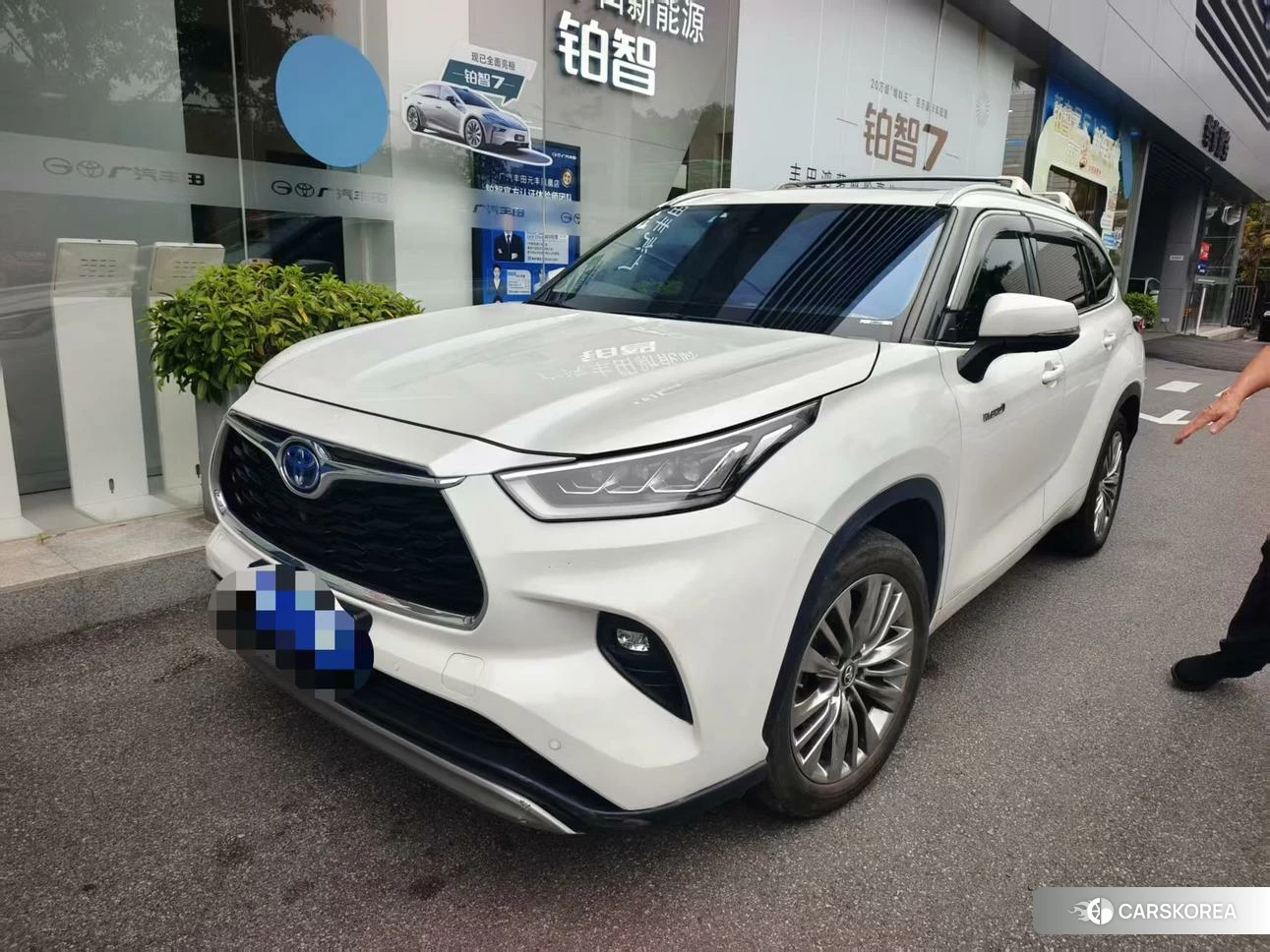 Toyota Highlander id 4512789 из Китая 10