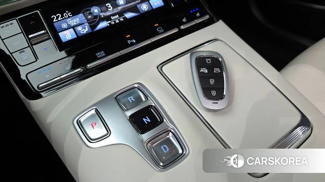Hyundai The New Grandeur IG Hybrid id 4395824 из Кореи 34