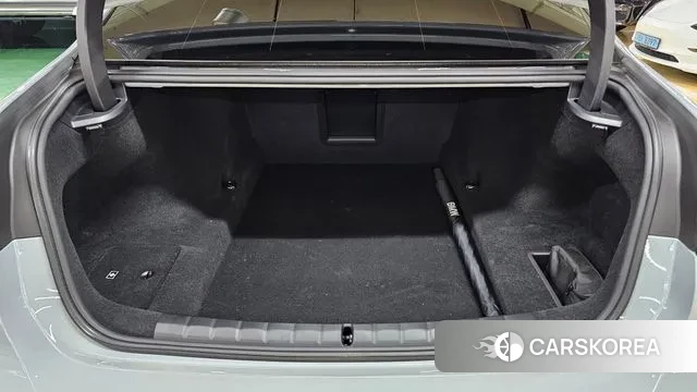 BMW 7 Series (G70) id 3082647 из Кореи 19