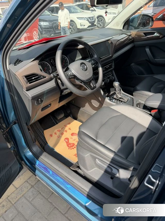 Volkswagen Tuyue id 4258260 из Китая 9