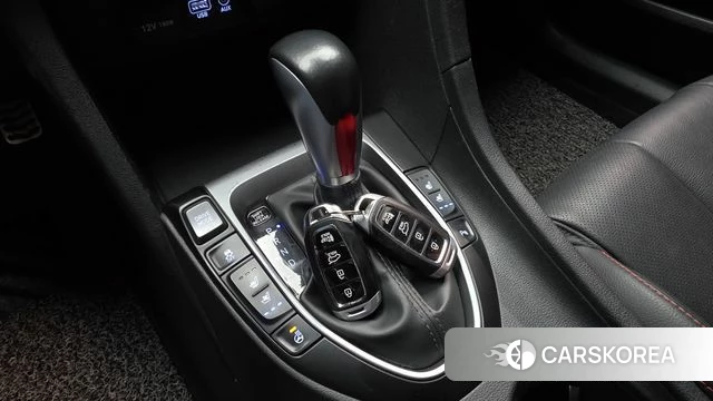Hyundai Veloster (JS) id 4581947 из Кореи 31