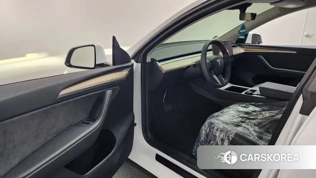 Tesla Model Y id 3620194 из Кореи 19