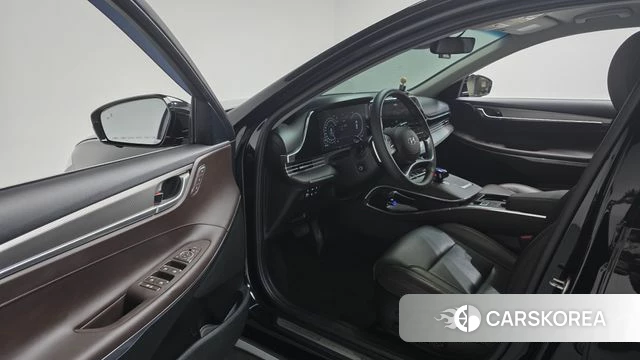 Hyundai The New Grandeur IG id 4632123 из Кореи 32