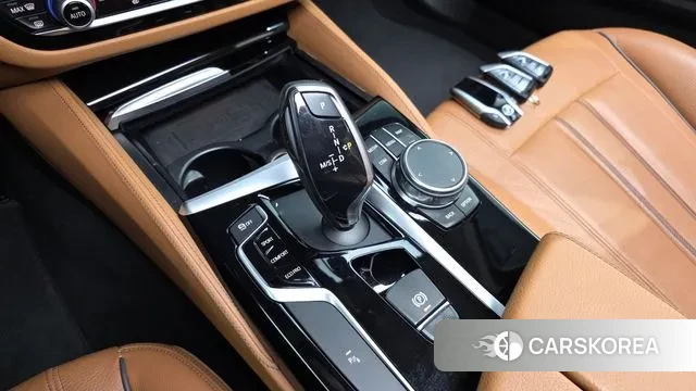 BMW 5 Series (G30) id 3672672 из Кореи 19