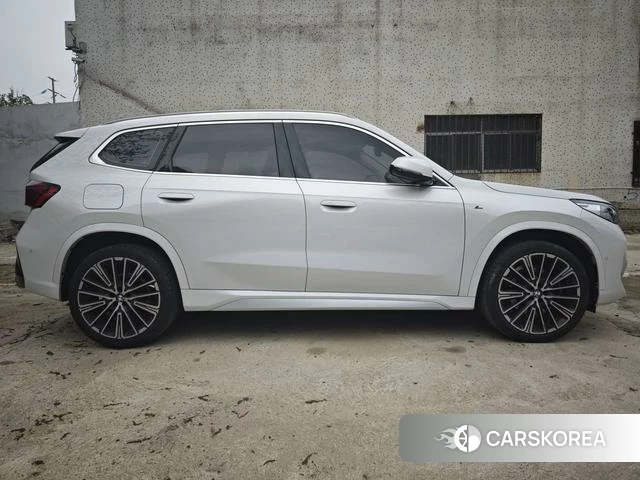 BMW X1 id 4256400 из Китая 21