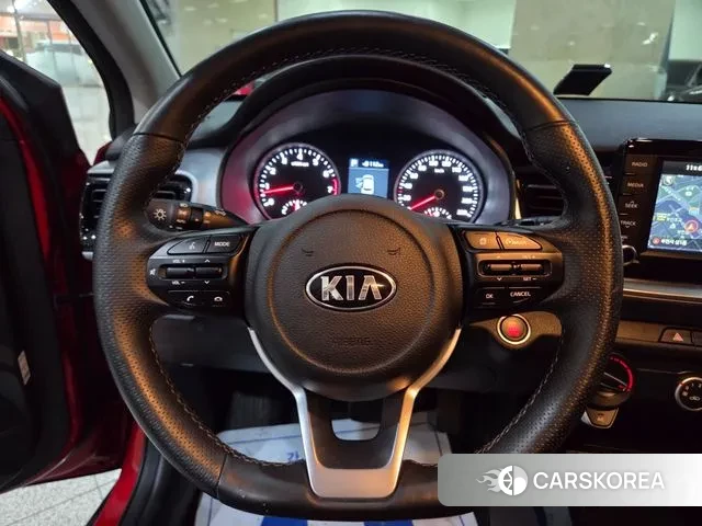 Kia Stonic id 3339451 из Кореи 19