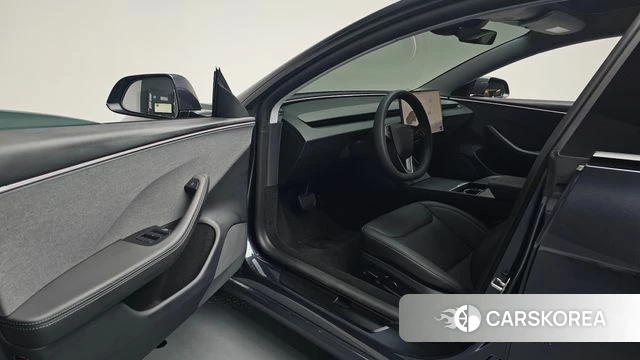 Tesla Model 3 id 4321576 из Кореи 33
