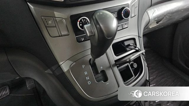 Hyundai The New Grand Starex id 3911134 из Кореи 19