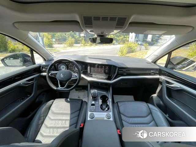 Volkswagen Touareg id 4276678 из Китая 24
