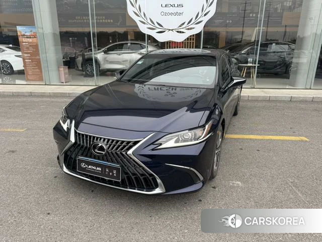Lexus ES id 4238831 из Китая 10