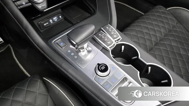 Genesis G70 id 3085356 из Кореи 19