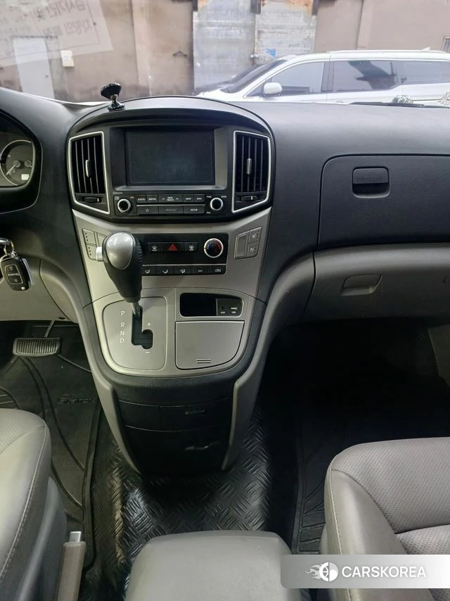 Hyundai The New Grand Starex id 4357077 из Кореи 17