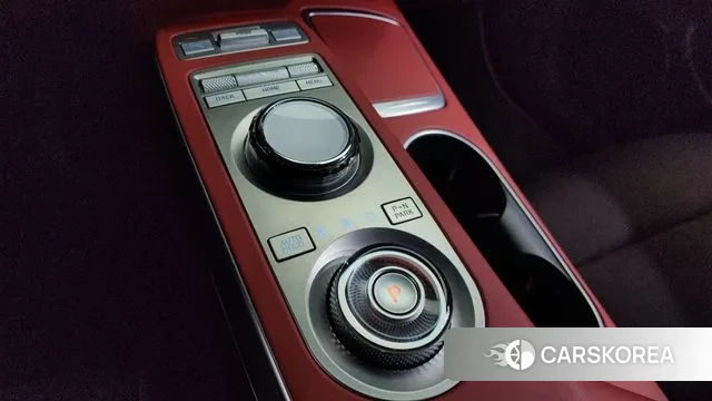 Genesis GV70 id 3487288 из Кореи 19