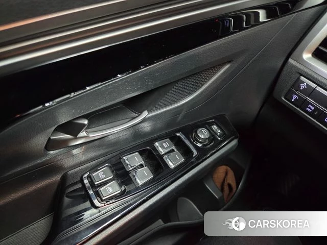 Ssangyong Beautiful Korando id 3955386 из Кореи 13