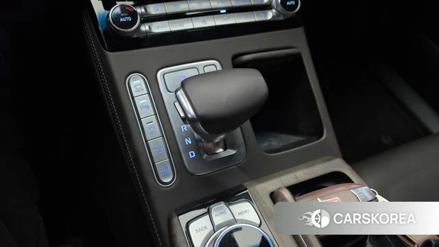 Genesis G90 id 4224538 из Кореи 32