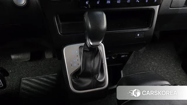 Hyundai Staria id 3702479 из Кореи 19