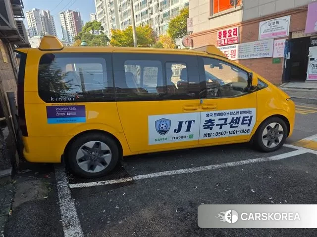 Hyundai Staria id 3327354 из Кореи 9