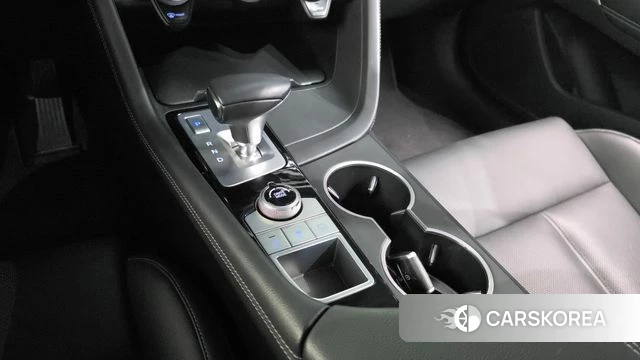 Genesis G70 id 3886536 из Кореи 19