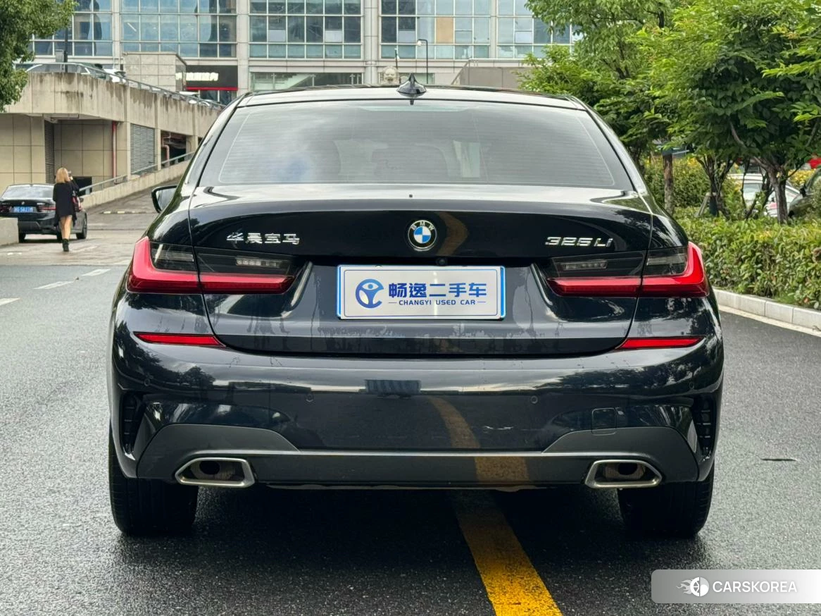 BMW 3 series id 4461869 из Китая 21