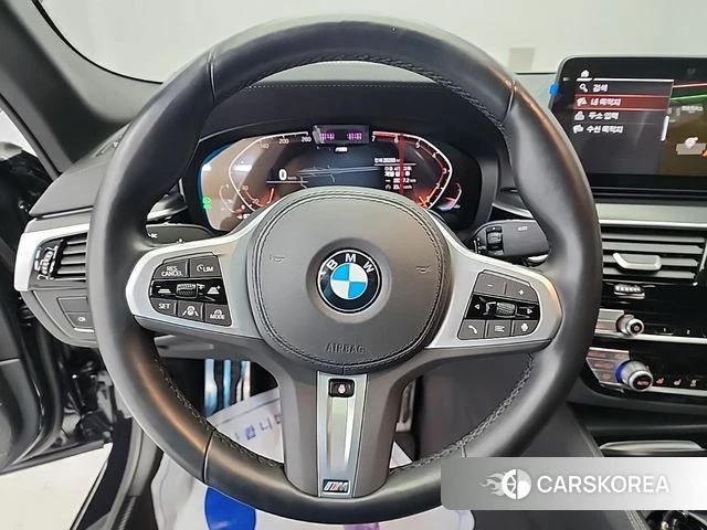 BMW 5 Series (G30) id 4223149 из Кореи 9