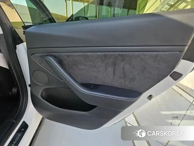 Tesla Model 3 id 3765066 из Кореи 10
