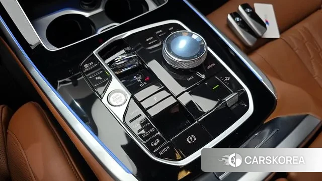 BMW X7 (G07) id 2958808 из Кореи 19