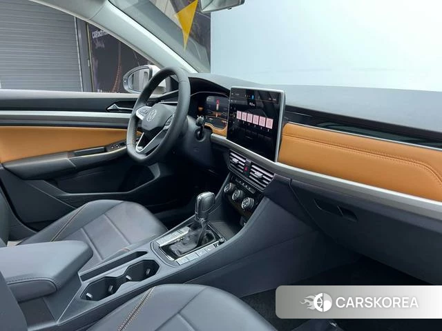 Volkswagen Bora id 4256471 из Китая 28